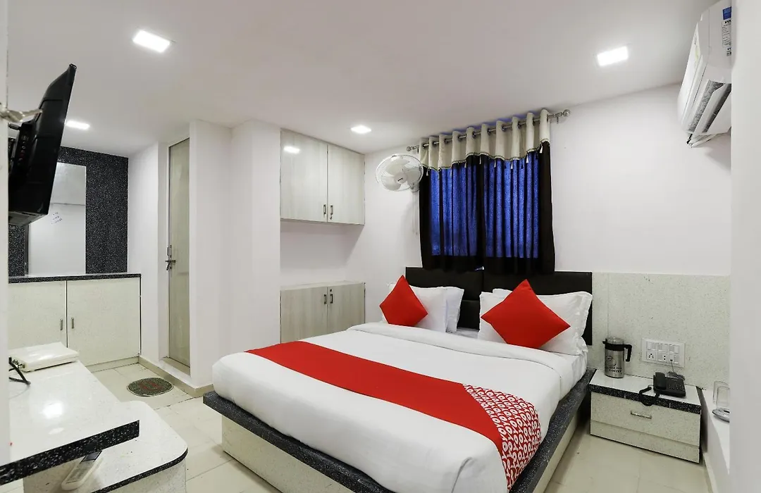 Hotel O A1-1